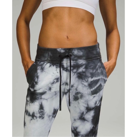 LULULEMON Warm Down Jogger Earth Dye Size 12 - Picture 4 of 10